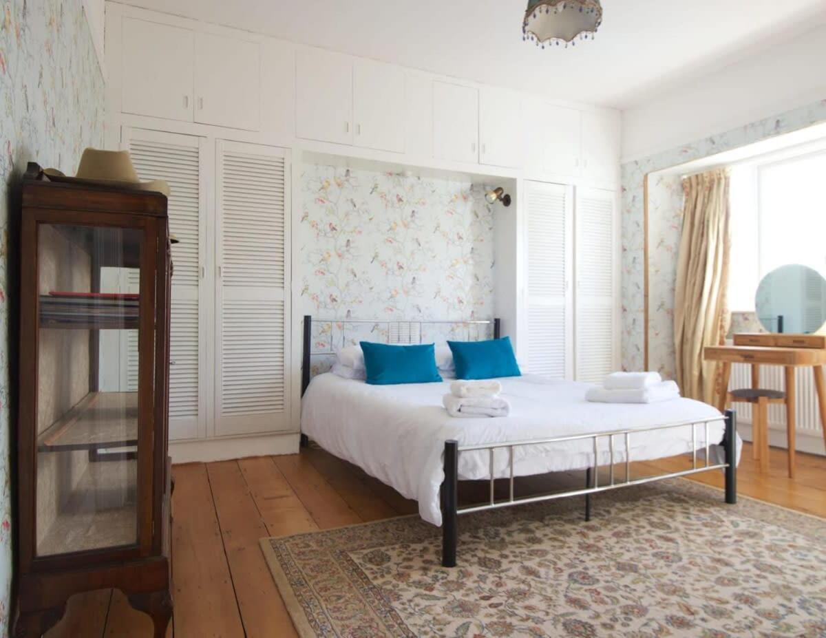 Spacious Town House With Swimming Pool Plymouth Ngoại thất bức ảnh